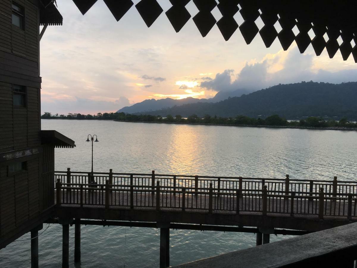 Sea Villa Langkawi Lagoon パンタイ・サナング エクステリア 写真